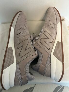 New Balance 247 V2 Luxe Mauve Dusty Earthy Pink Suede Sneakers Men’s 8 MS247LA